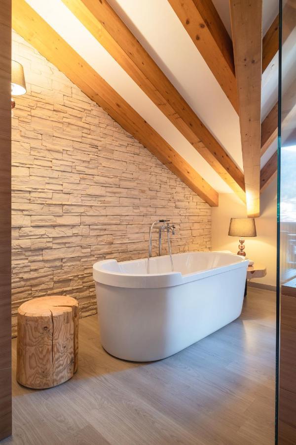 Il Piccolo Dolomiti Resort อันดาโล ภายนอก รูปภาพ