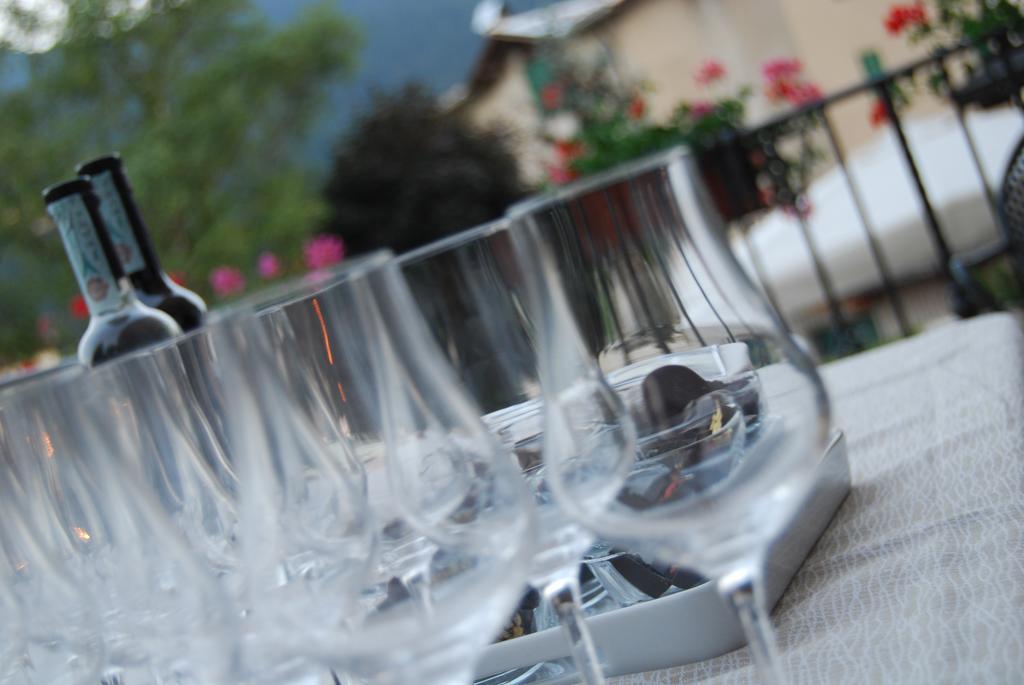 Il Piccolo Dolomiti Resort อันดาโล ภายนอก รูปภาพ