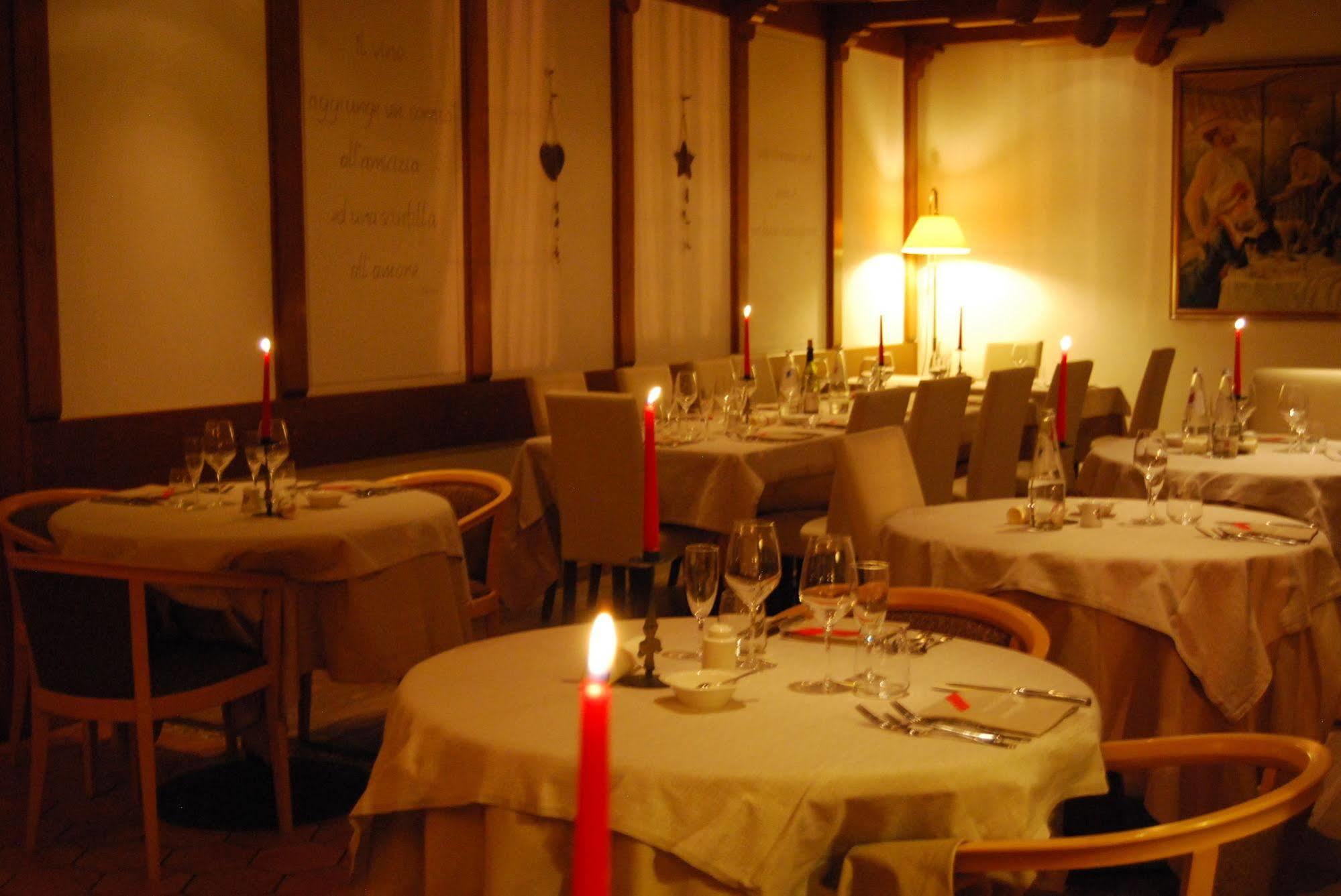 Il Piccolo Dolomiti Resort อันดาโล ภายนอก รูปภาพ